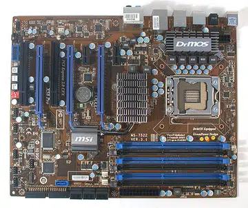 We can't fathom why MSI went with such an ugly brown for its PCB. Besides that, it appeared to share similar design traits with recent MSI boards, from the design of its passive cooler to the layout.