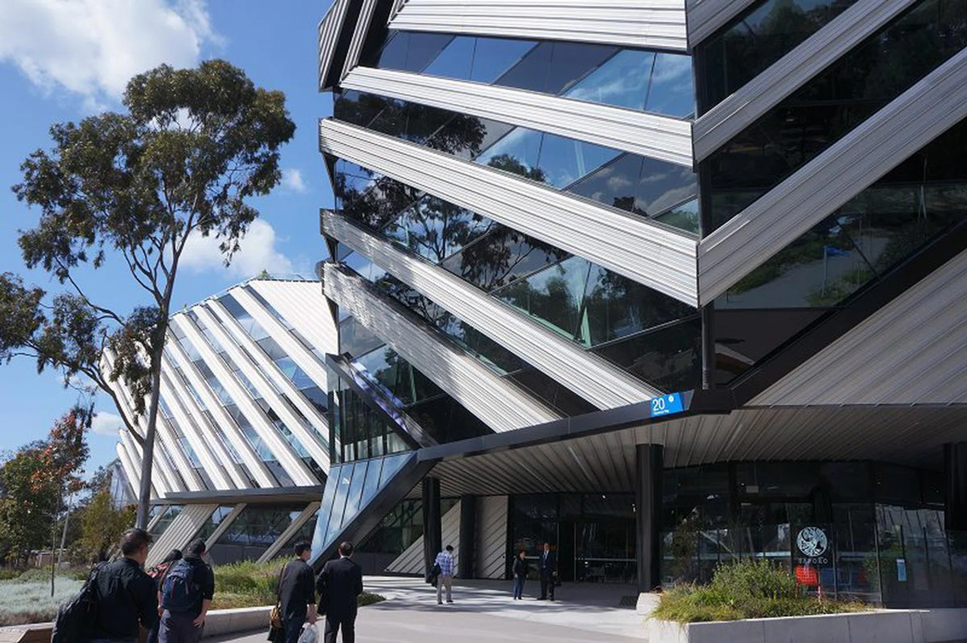 The CAVE2 immersive visualization facility is located deep within the New Horizons Research Centre building, Monash University (Clayton campus).