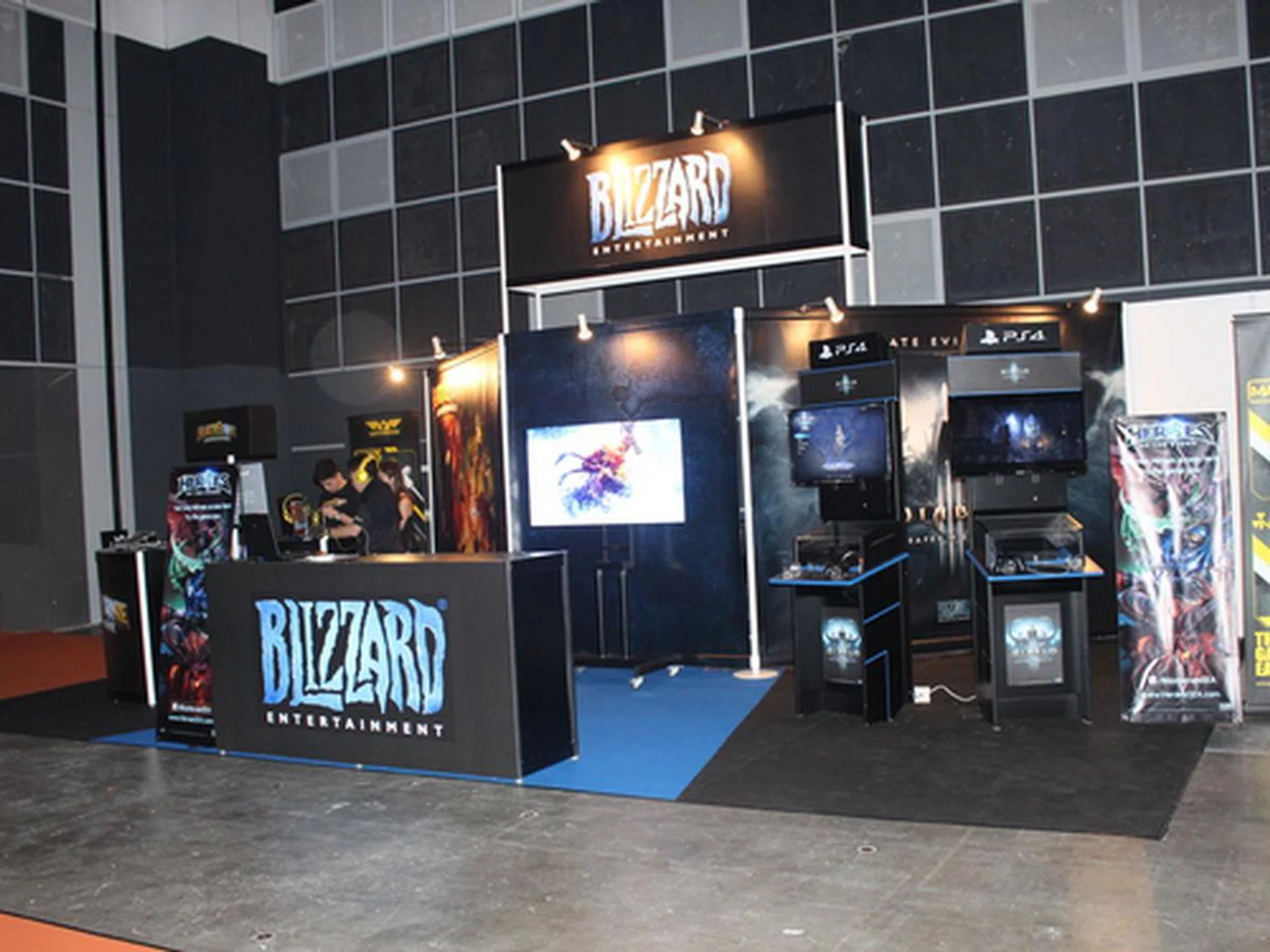Blizzard's booth was mainly Diablo 3: Ultimate Evil Edition, Hearthstone and Heroes of the Storm, which is currently in Closed Alpha. If you're interested in Heroes of the Storm, you can opt-in to the Alpha by selecting your interest in your Battle.net account profile.