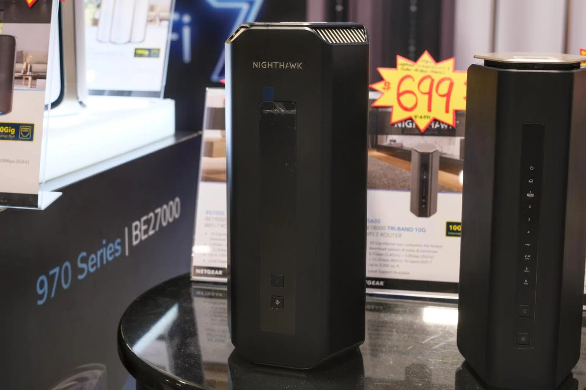 Netgear Nighthawk RS700S