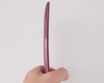 LG is one of the few companies that's committed in flexible OLED display research and production. Seen here is the 5.5-inch LG G Flex 2.