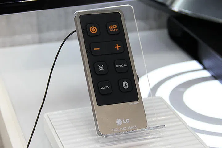 The SoundPlate's supplied remote control; notice on the remote, LG still calls it a soundbar.