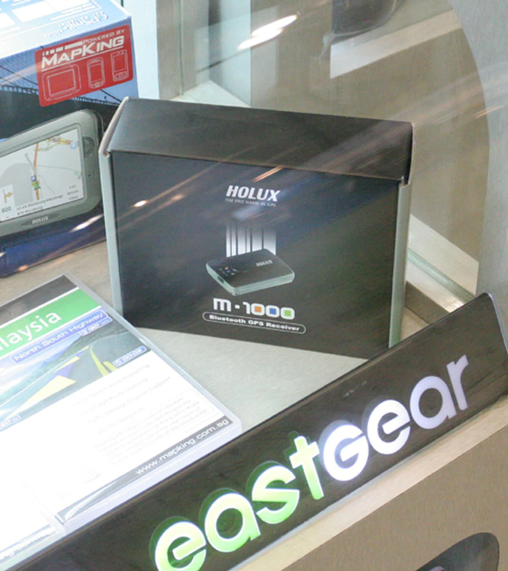  For those who do not wish to shell out almost $500 for an all new GPS navigator, the Holux M-1000 GPS Bluetooth Receiver, tagged at $129, is up for consideration. With Bluetooth connectivity towards a laptop or PDA, this handy device automatically leads you to your final destination confidently.  