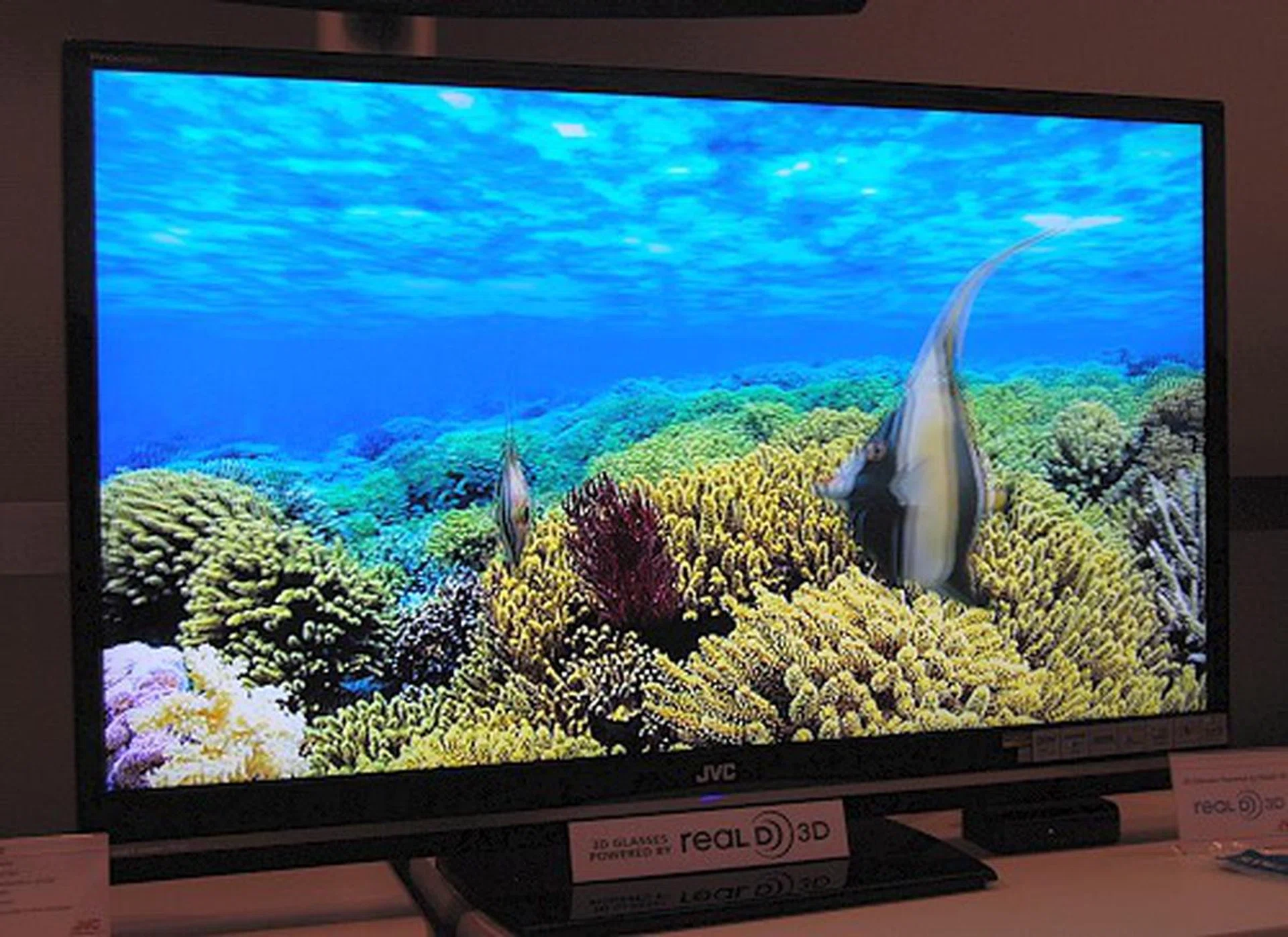 CES 2010: Show Floor Coverage (Part 4) | HardwareZone Singapore