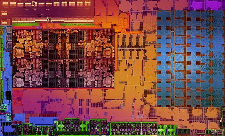 A shot of the Ryzen mobile die. (Image Source: AMD)
