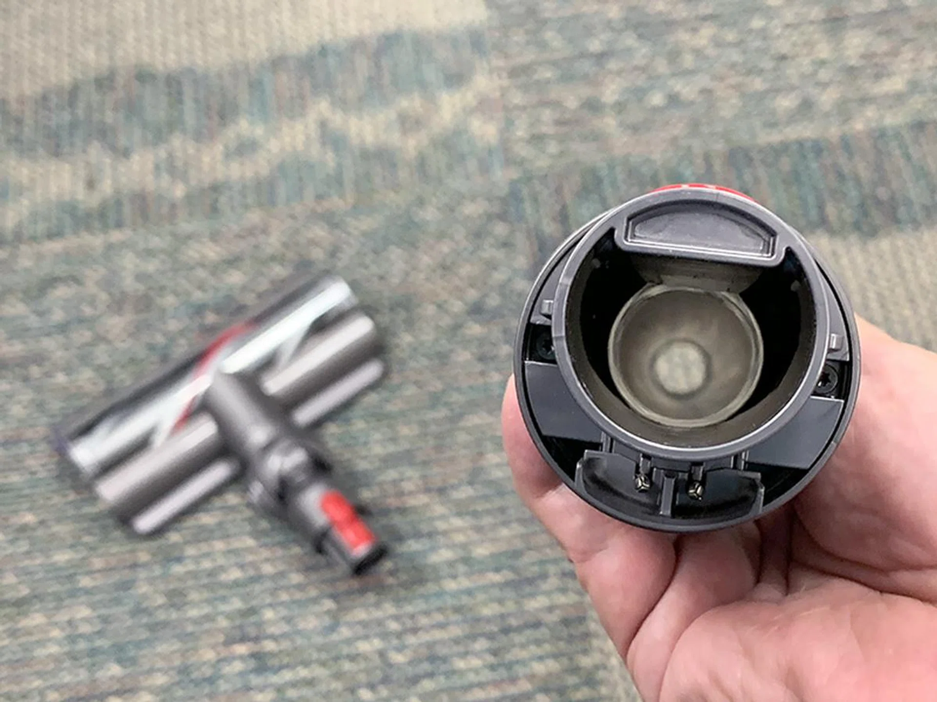 The extension pole isn't just a metal rod — cables are hidden within to provide power to motorized heads and to receive operation data.