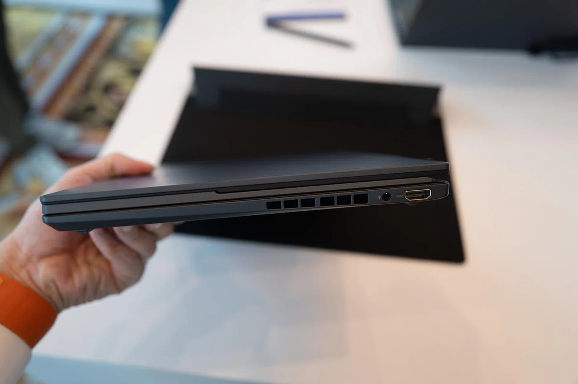 The Zenbook Duo also comes with a sleeve, that also doubles as a laptop stand (not pictured, sorry).