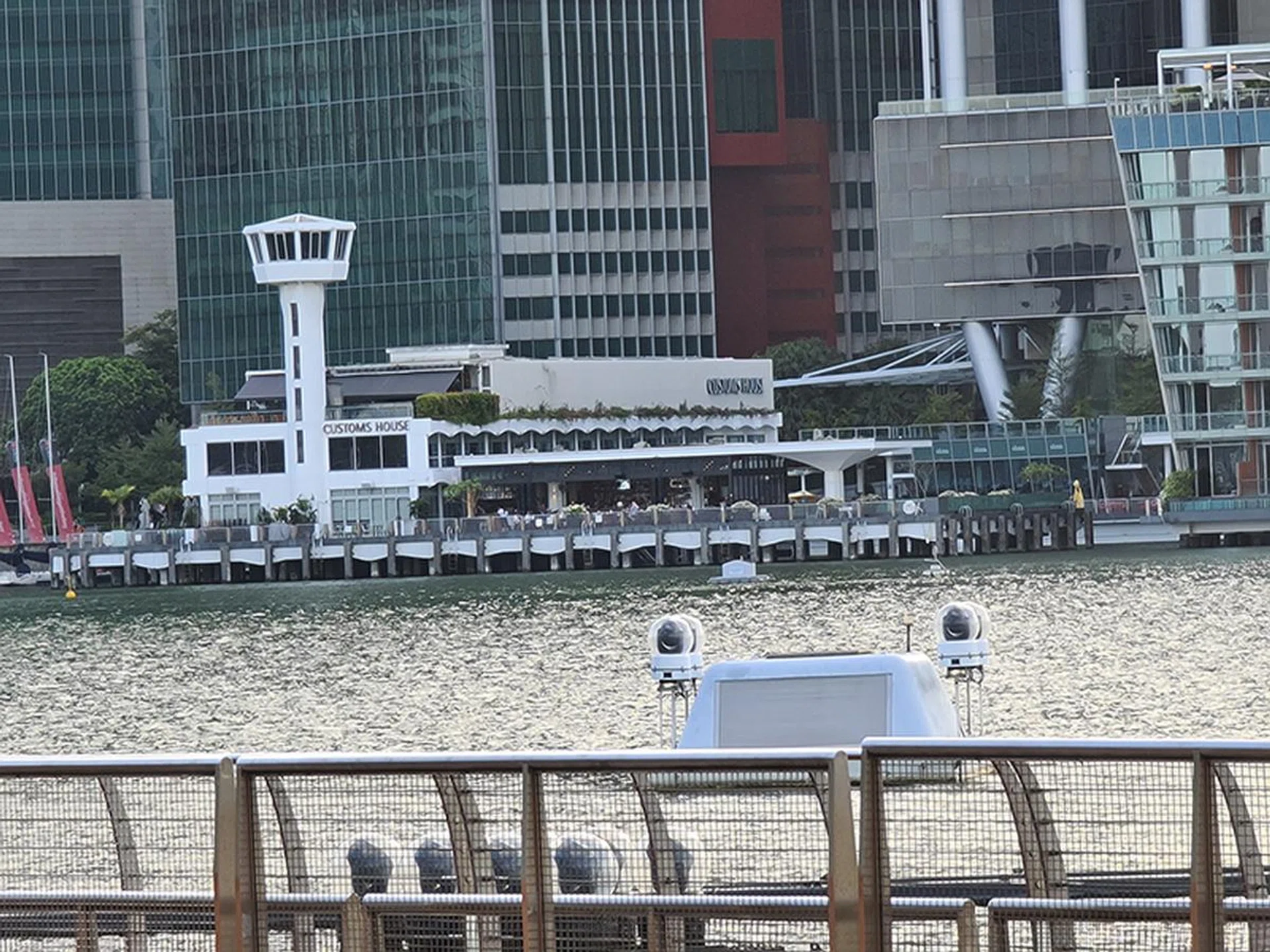 S20 Ultra 10X zoom. (Click to view full-size image)