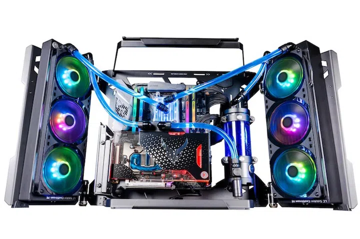 A complete custom-water cooling PC housed in Cooler Master's MasterFrame 700 case.