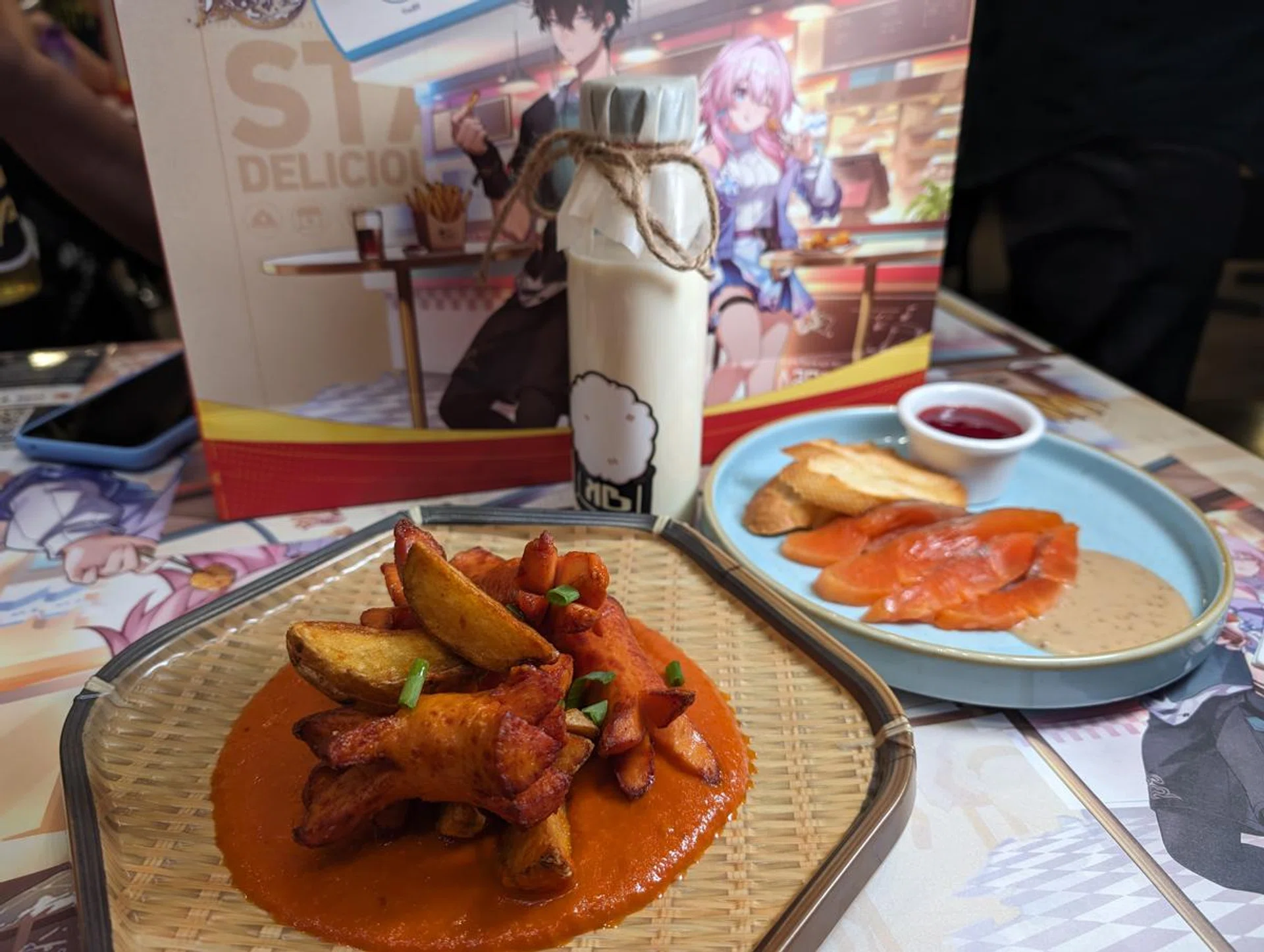 Google Pixel 8, main camera, with backlight assistance.