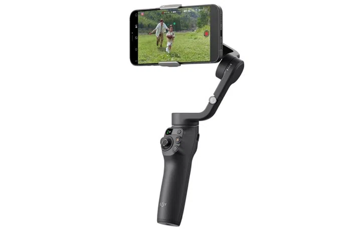 The DJI Osmo Mobile 6.