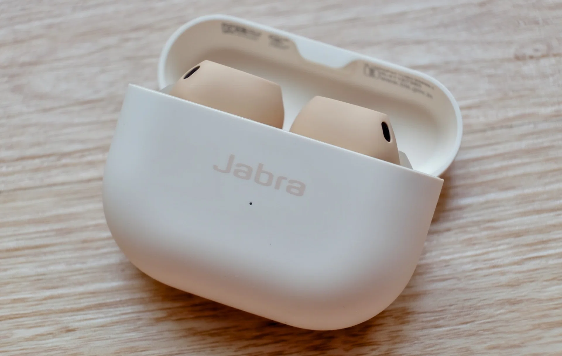 Despite its compact size, the Jabra Elite 10 are one of the longest-lasting earbuds.