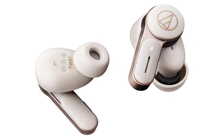 Audio-Technica ATH-TWX7 in Rich White.