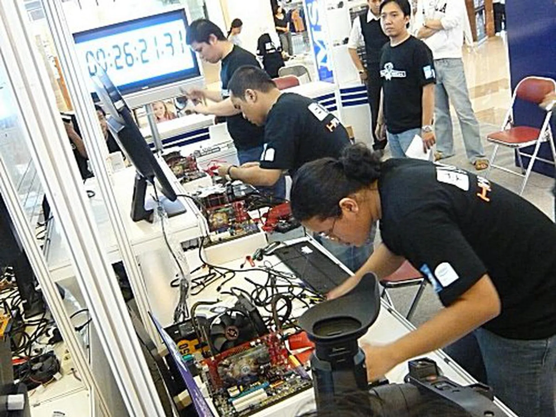  Alva, Patar, and Hendy get fired up for the first phase.  