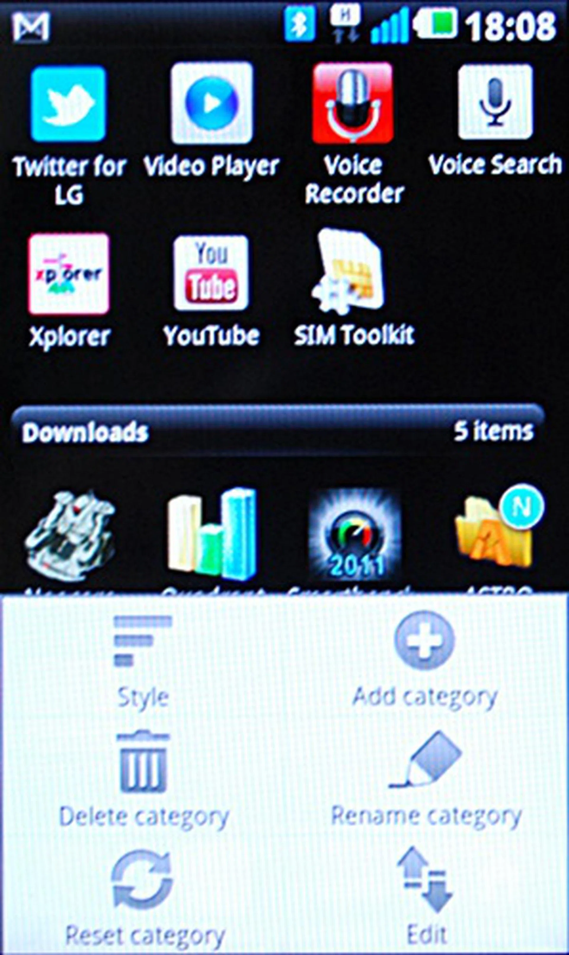 In addition, downloaded and new apps are segregated accordingly in the applications page. You can also create new or rename categories aside from the ones that are automatically available (System Applications, and Downloads) on the phone.