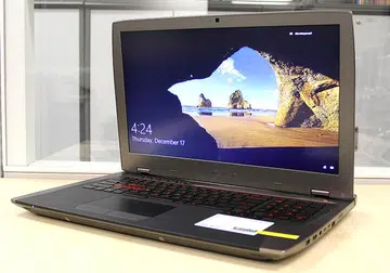 ASUS GX700 notebook