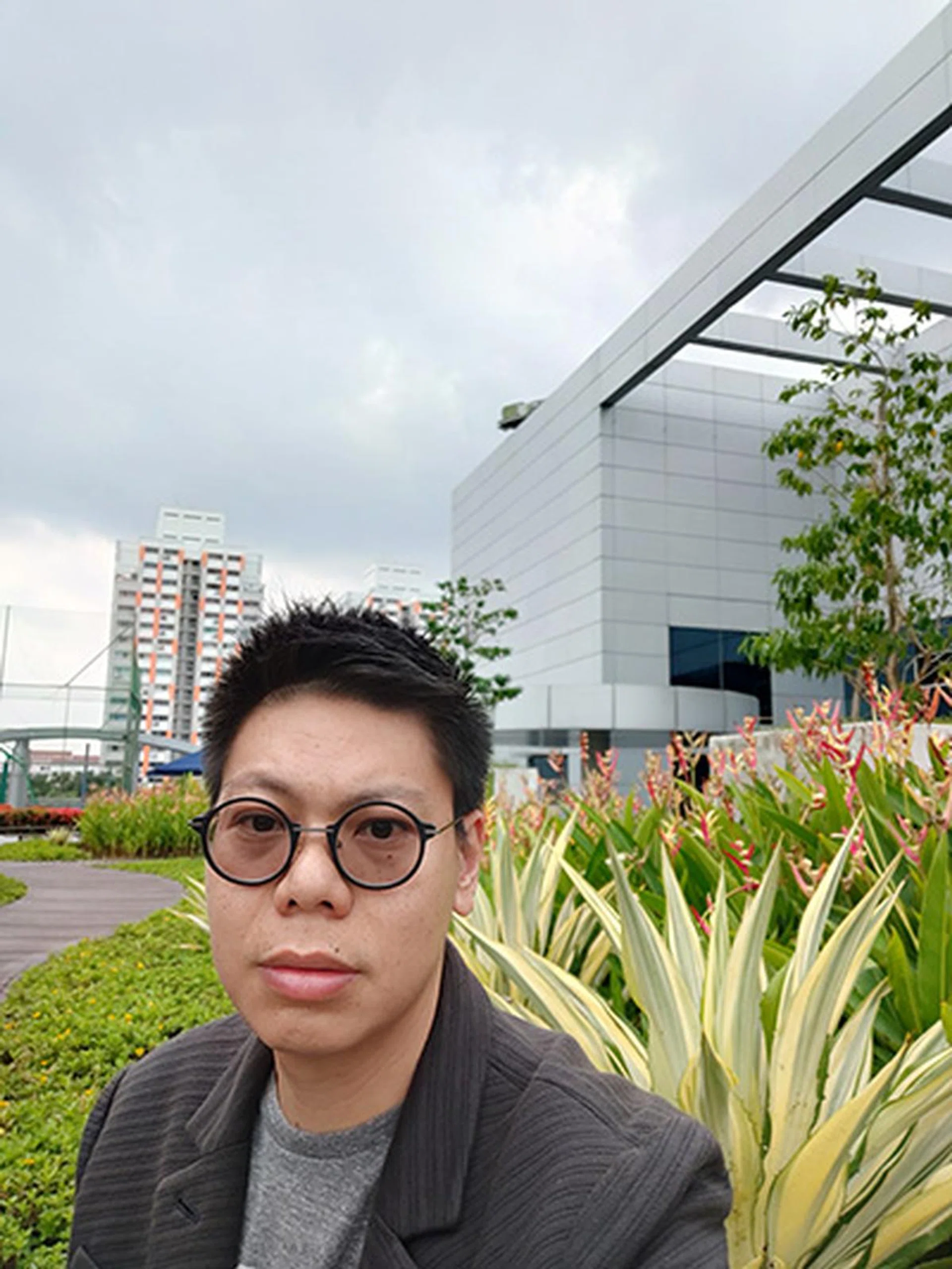 Reno front camera.(Click for full resolution image)