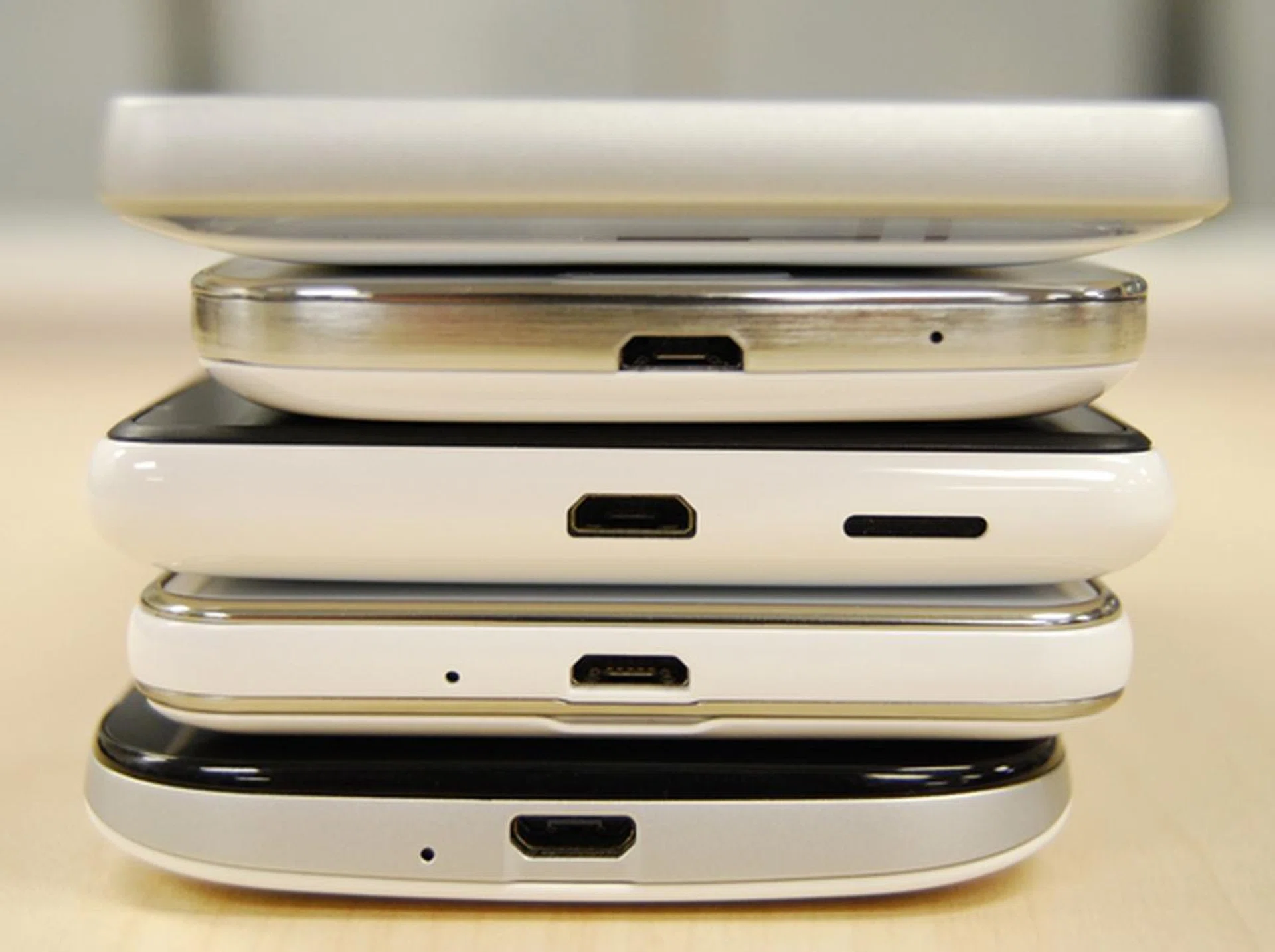 Most of the phones have their micro-USB ports located at the bottom except for the Sony Xperia SP, which has it on the top left corner. From Top to bottom: Sony Xperia SP, Samsung Galaxy S4 mini, Nokia Lumia 820, LG Optimus F5, HTC One SV,