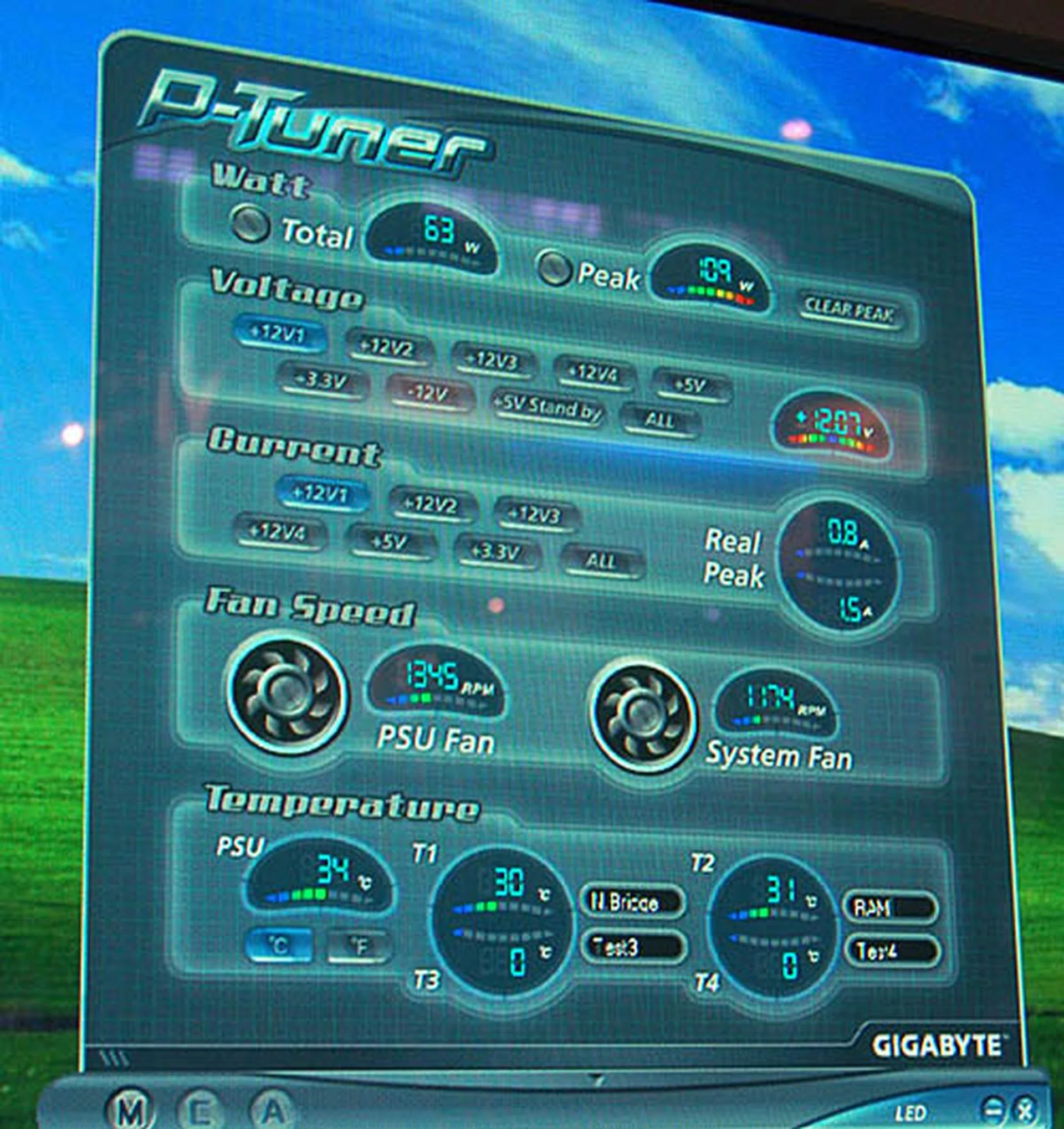  The graphical display of the P-Tuner. Notice that there are two blank 'Test 3' and 'Test 4' at the bottom of the display for temperature? Users are able to decide where to place the temperature probes for them within the system, so locations like the memory or hard drive are feasible.  