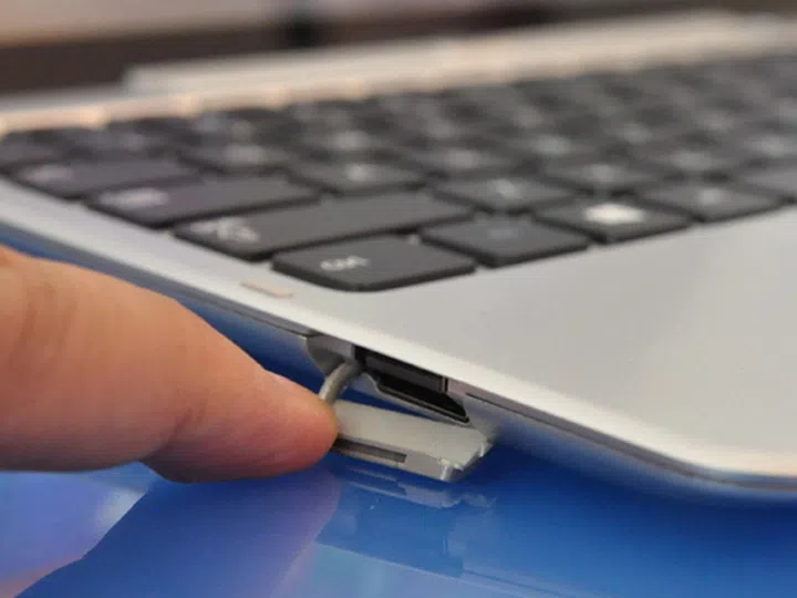 The keyboard dock adds on two extra USB ports. 