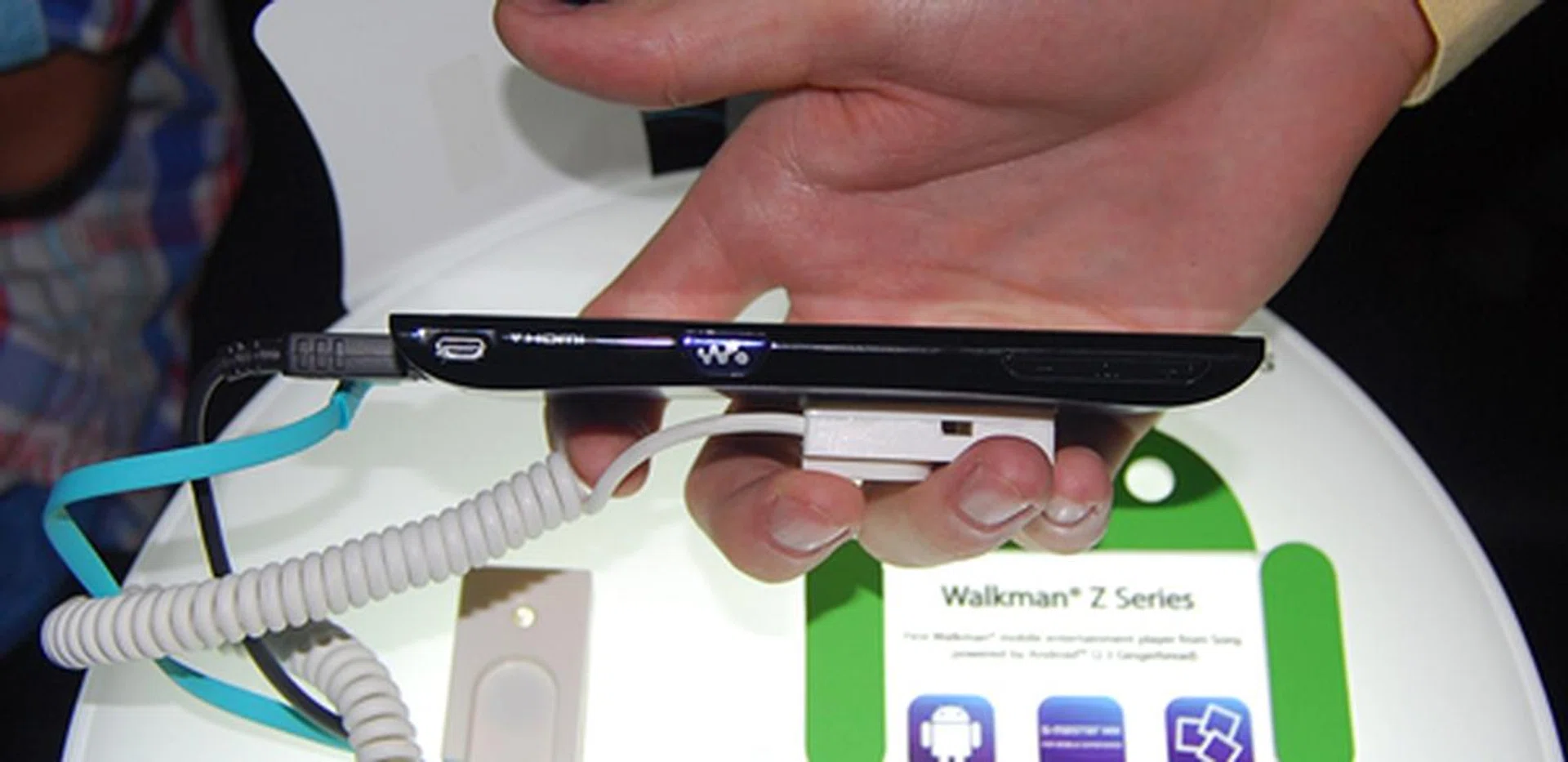 While the sides sport the W button and the volume control.