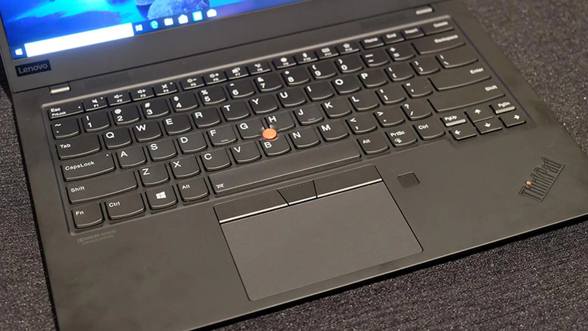 Lenovo ThinkPad X1 Carbon