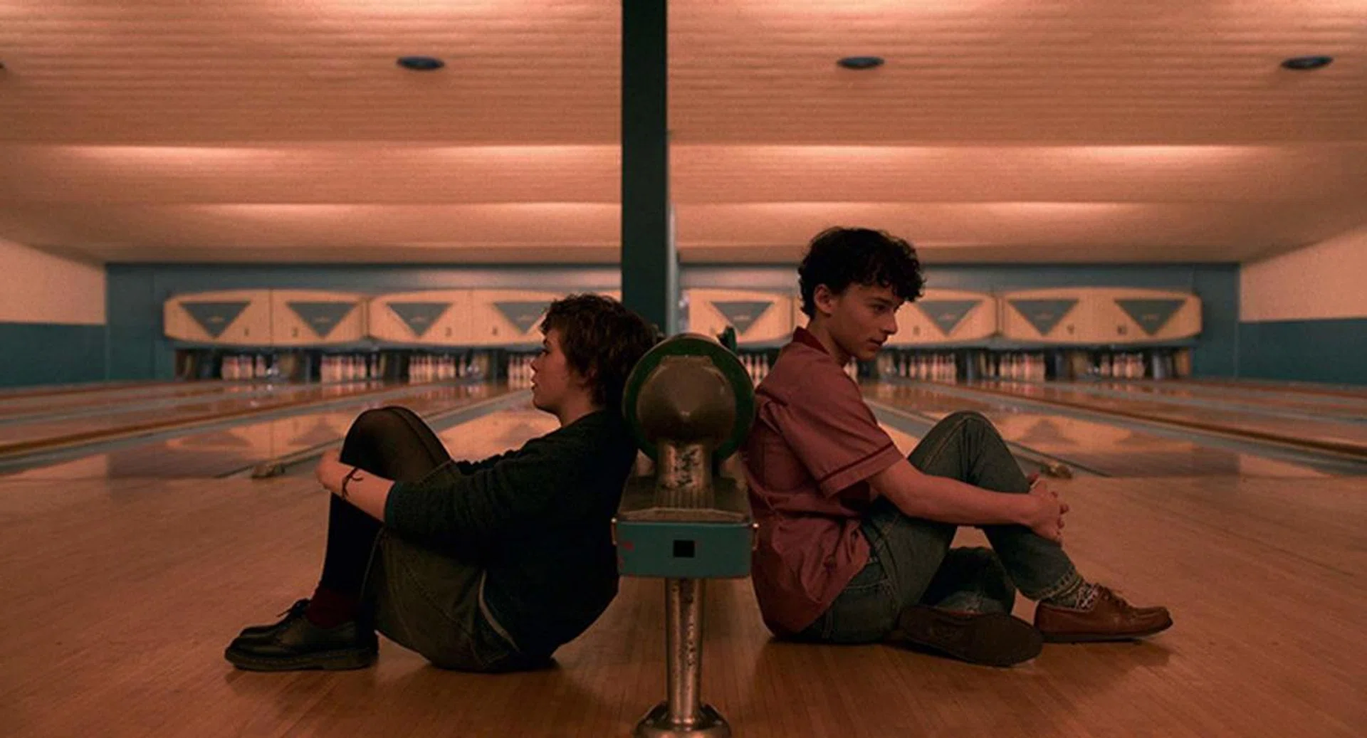 If you're into coming-of-age dramas with a touch of superpowered shenanigans, this one's for you. | Image: Netflix