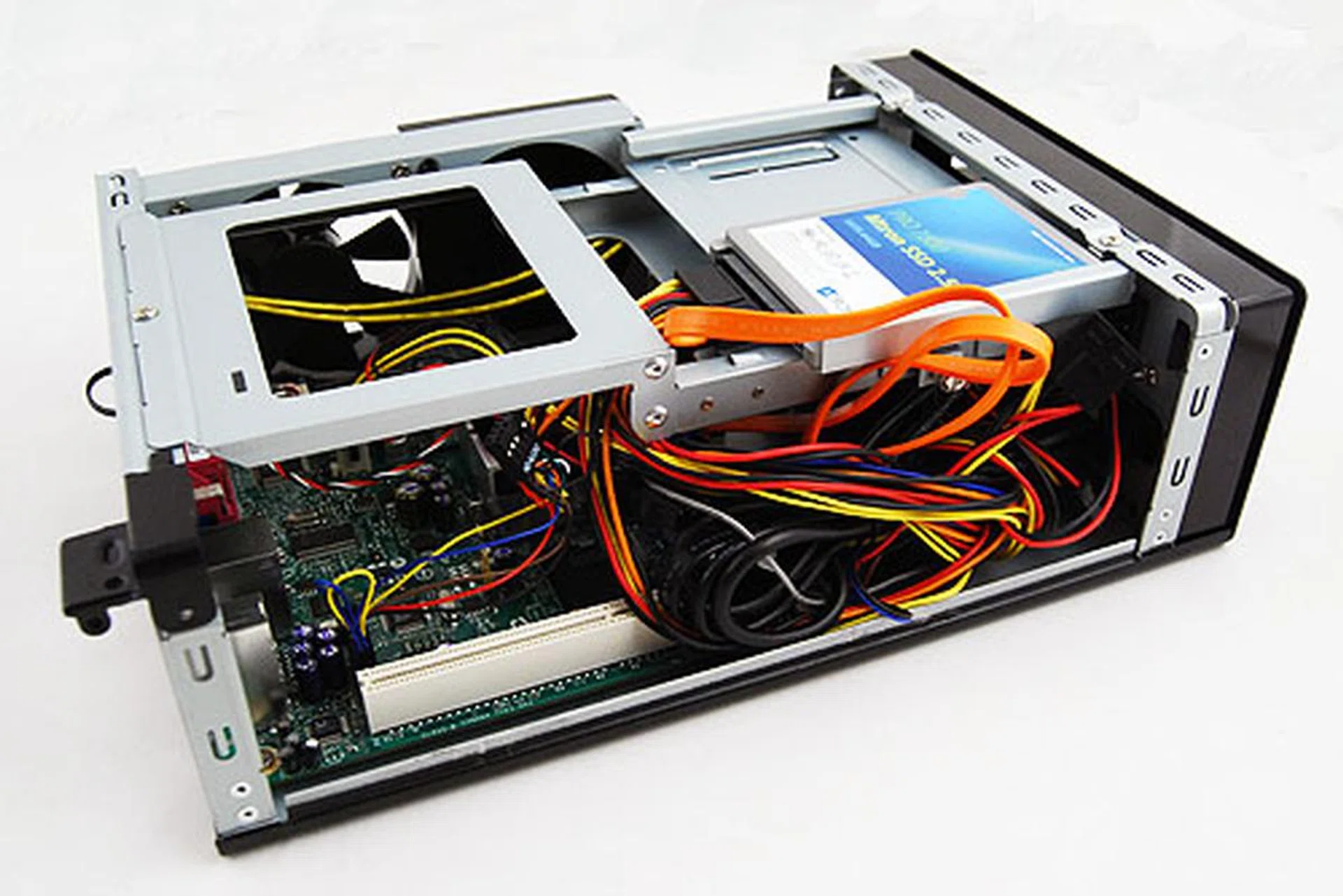 Here's our system installed with Intel's dual-core ATOM D945GCLF2 kit.