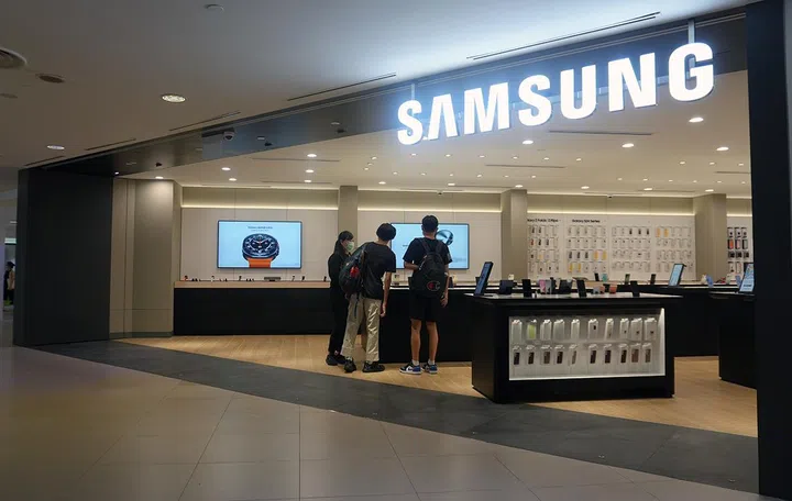 The Samsung Experience Store at Junction 8. Photo: HWZ