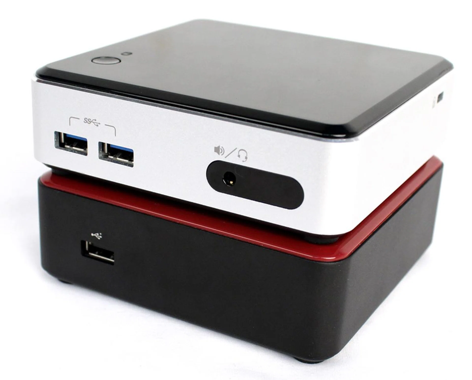 The new model is the same width and depth as the previous one, but manages to be slightly shorter.