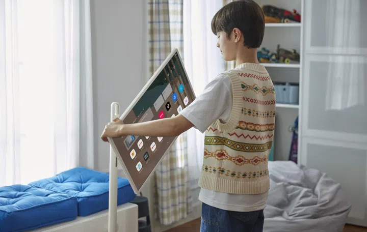 The LG StanbyME can be watched in portrait or landscape mode. Image source: LG. 