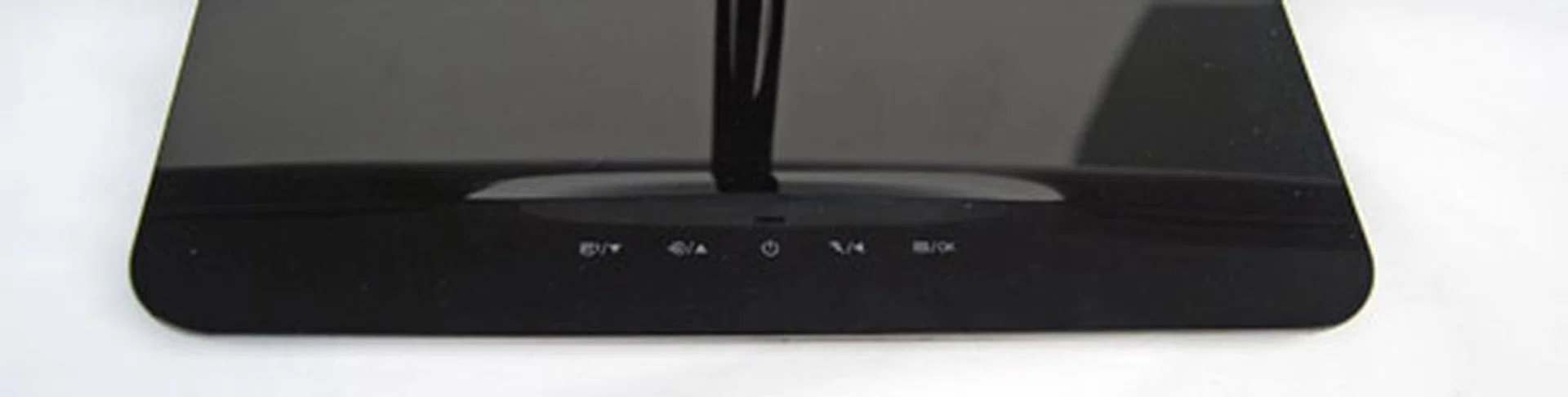 Touch buttons to power the monitor on/off and controlling the OSD can be found on the base. Take note that this further contributes to finger smudges on the product.