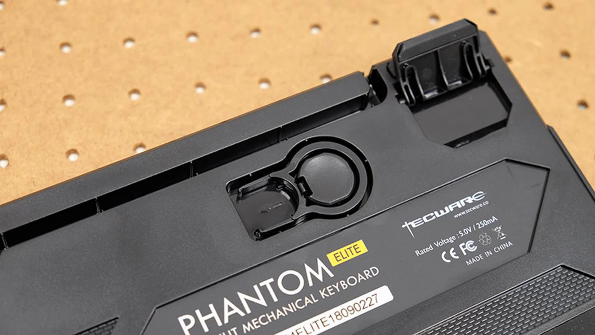 Tecware Phantom Elite