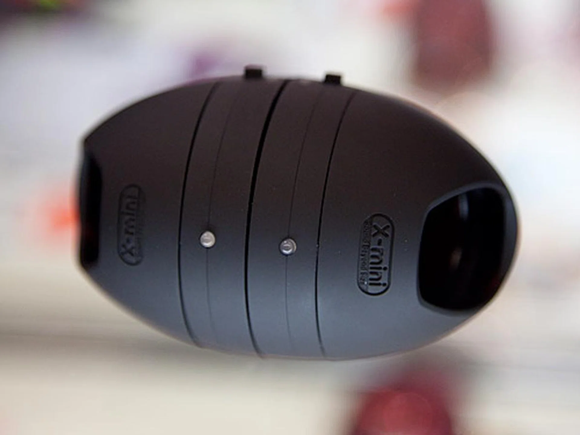 The X-mini MAX v1.1 CapsuleSpeaker when assembled.