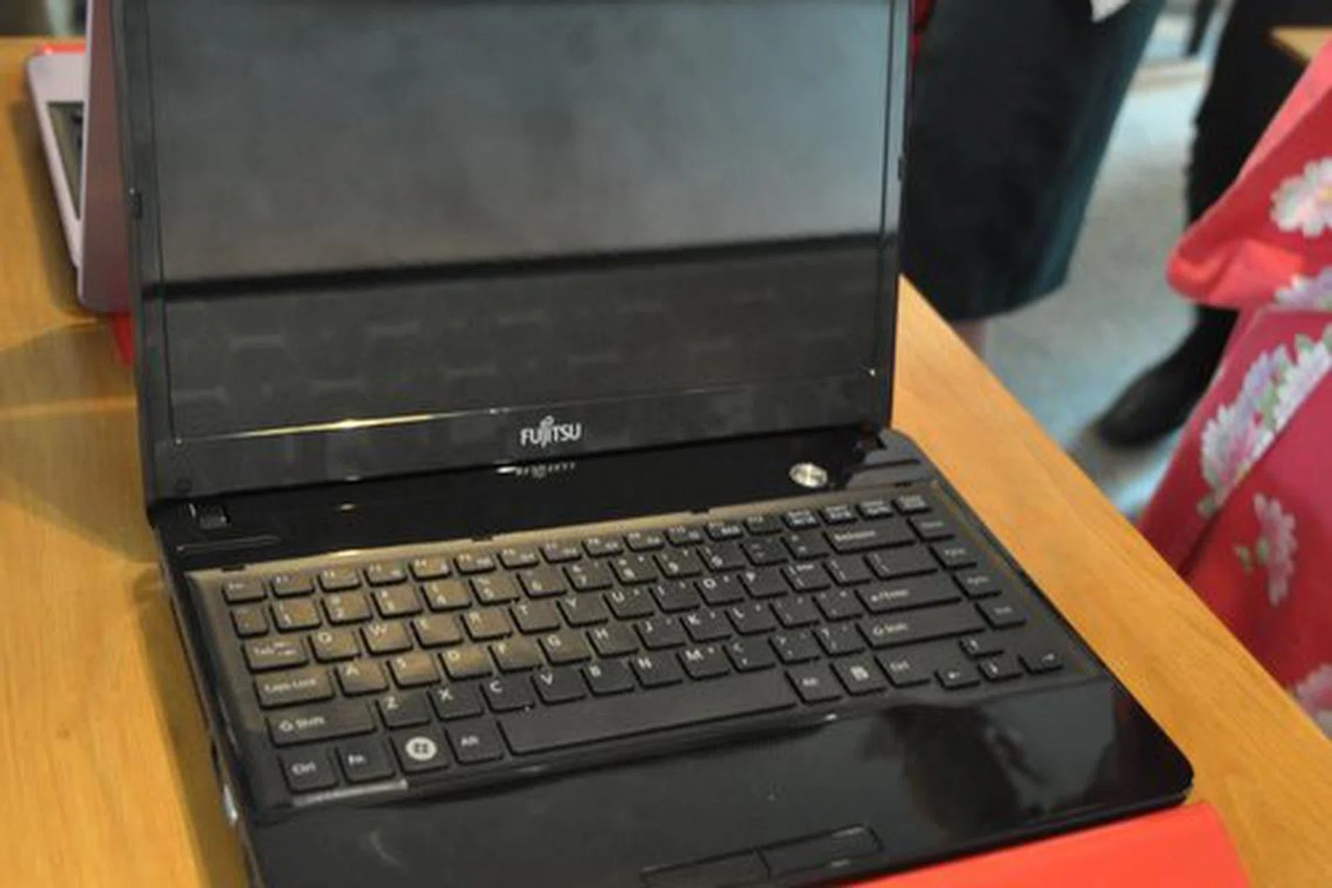 The LH532 AP Edition is a multimedia workhorse with a weak, but adequate, NVIDIA GPU. 