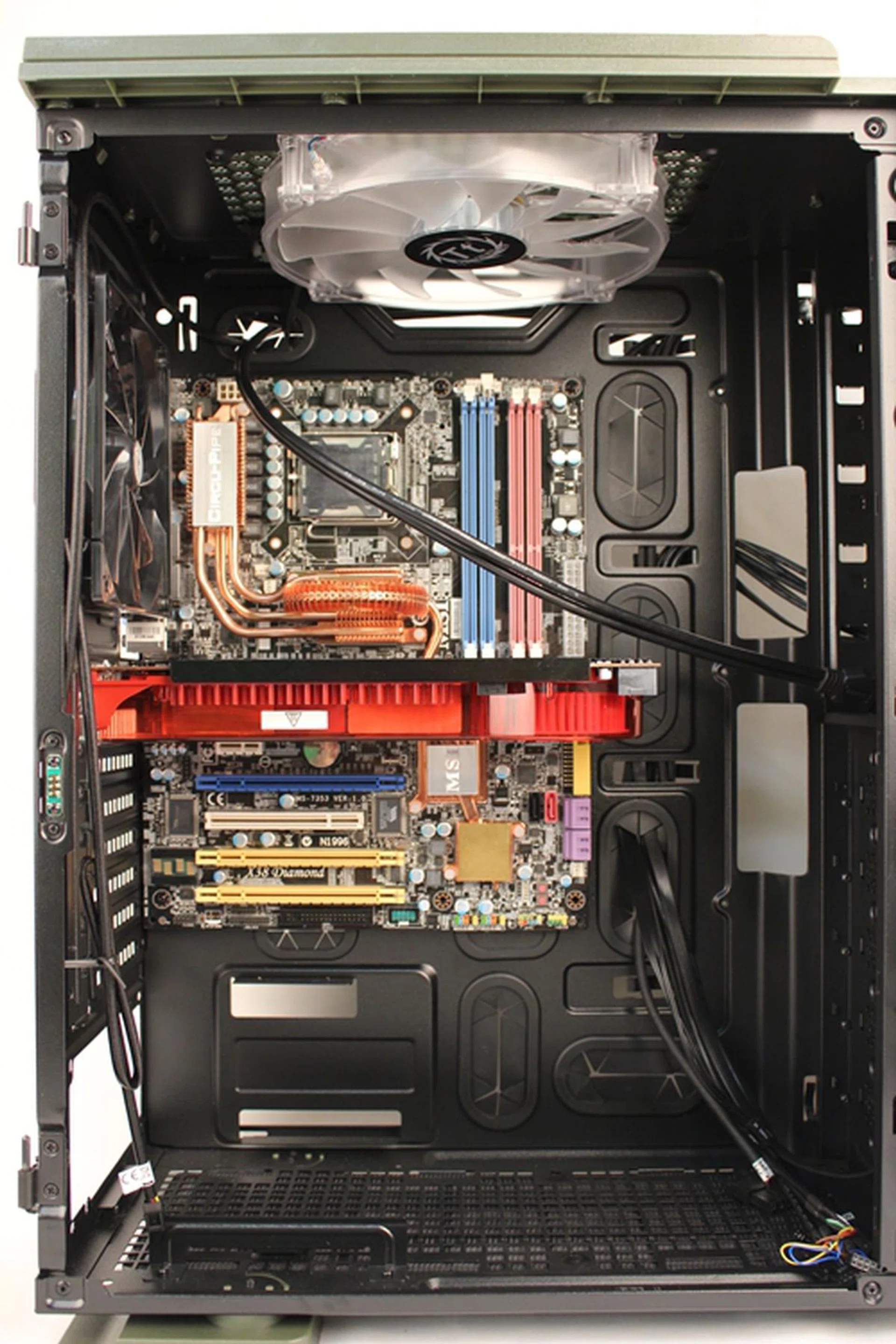 Installation and securing our 10.5-inch graphics card went smoothly too.