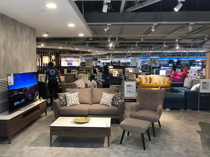 See how furniture sets fit together with the new layout.