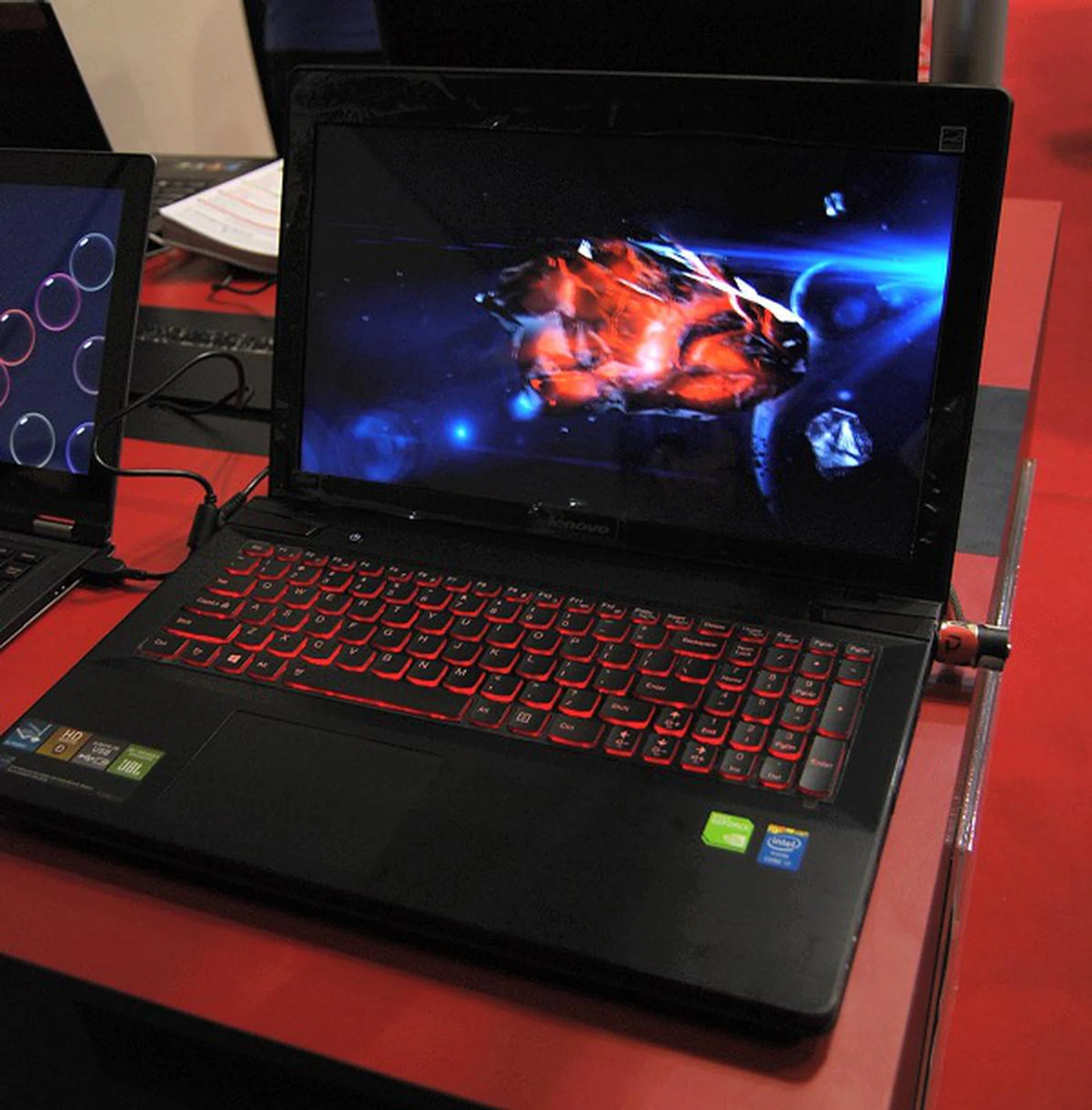 An SLI-configured gaming machine? Yes, you can get that with the Lenovo Y500 for just $1699. But if you can stretch your budget to $2099, you can get the updated Y510 model with an Intel Core i7-4700MQ processor, 16GB RAM, dual GeForce GT 750 GPUs, and a full HD 15.6-inch screen. Not bad at all.