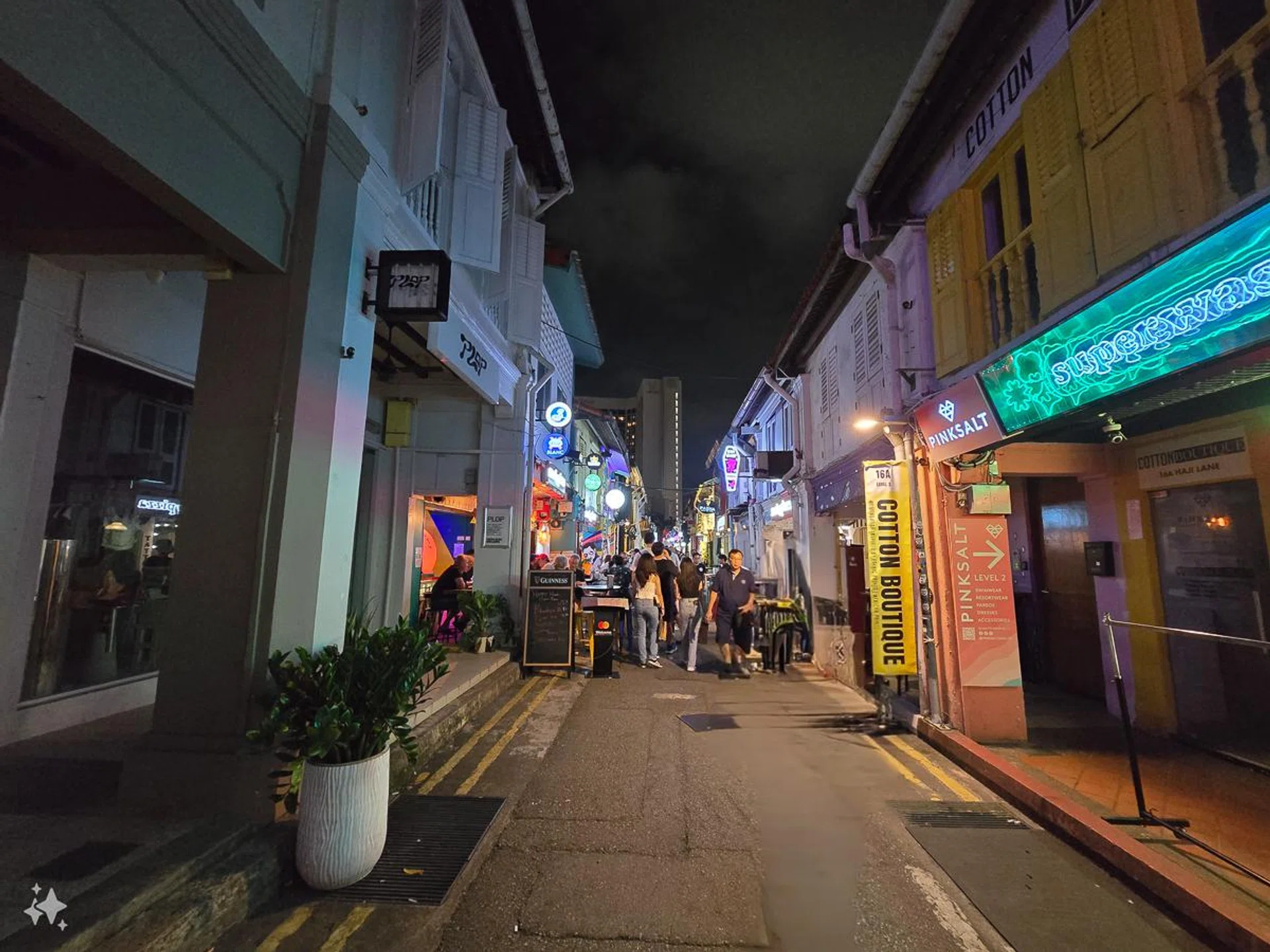 Generative Edit, night mode. Note the stars at the bottom left to mark this as an AI-edited image.