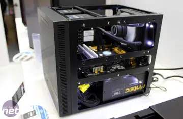 More mini-ITX casing choices with the ISK600. Should you wish to install a Kühler H2O liquid cooling kit, it can easily accommodate them as shown in this photo. (Photo courtesy of bit-tech.net)