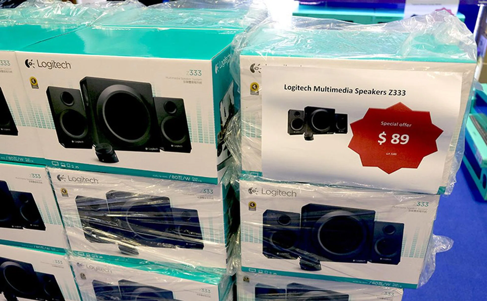 Looking for a simple, fuss-free 2.1 speaker system? Check out the Logitech Z333 which is going for $89 (U.P $109).