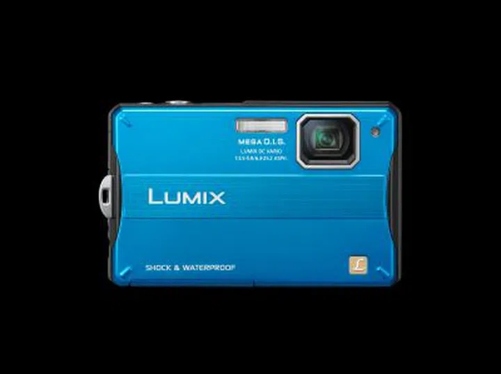 The LUMIX FT10 is an all rounder in that it is waterproof, shockproof, dustproof and freezeproof.
