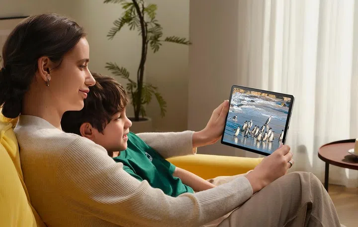 OPPO Pad SE. Image: OPPO SIngapore.