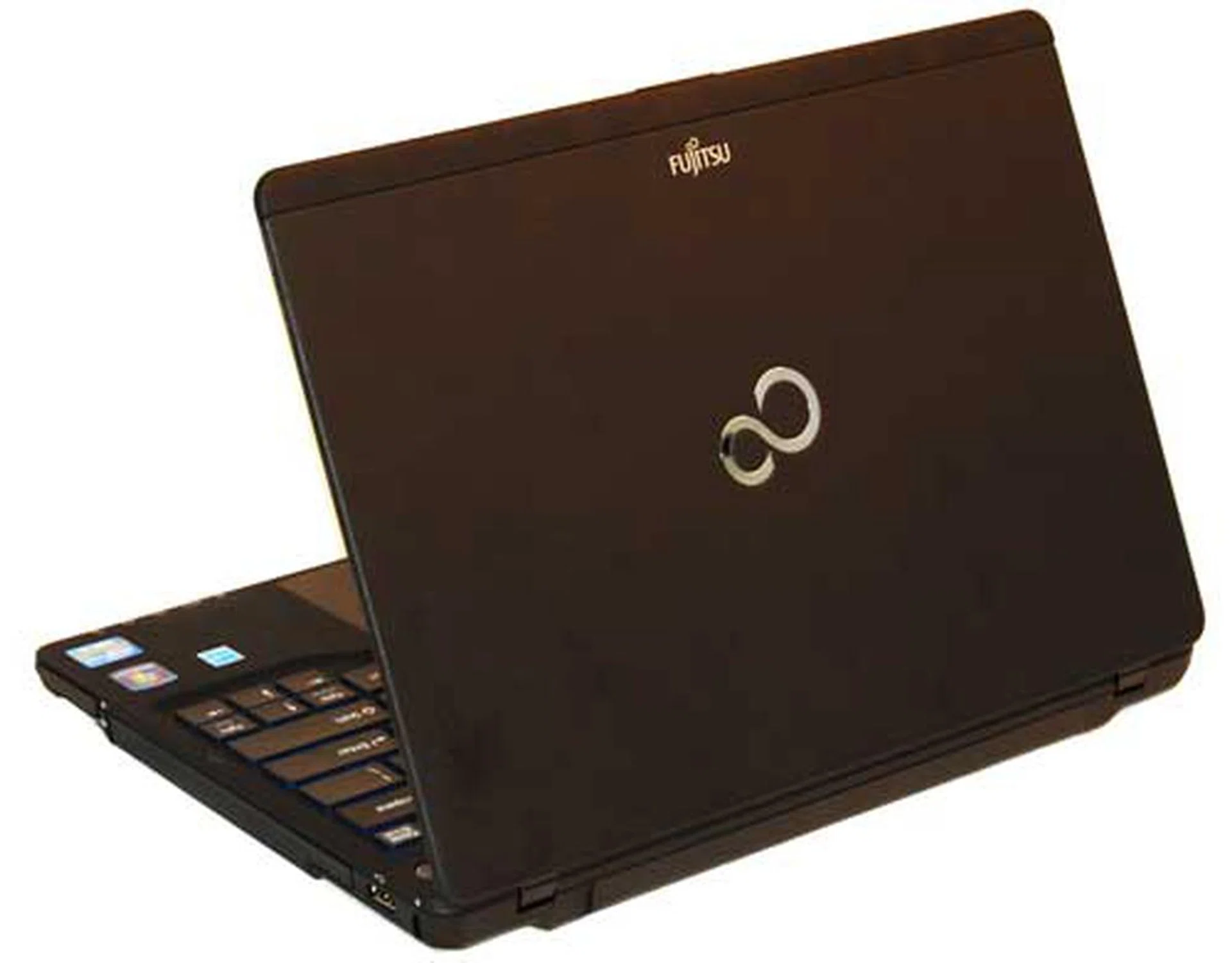 It draws attention away from the SH771's unassuming looks, but the matte black exterior also keeps fingerprints away from your machine, helping it look (fairly) pristine no matter how it has been handled. 