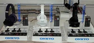 Onkyo has released two new headphones and they are impossible to tell apart going on just looks.