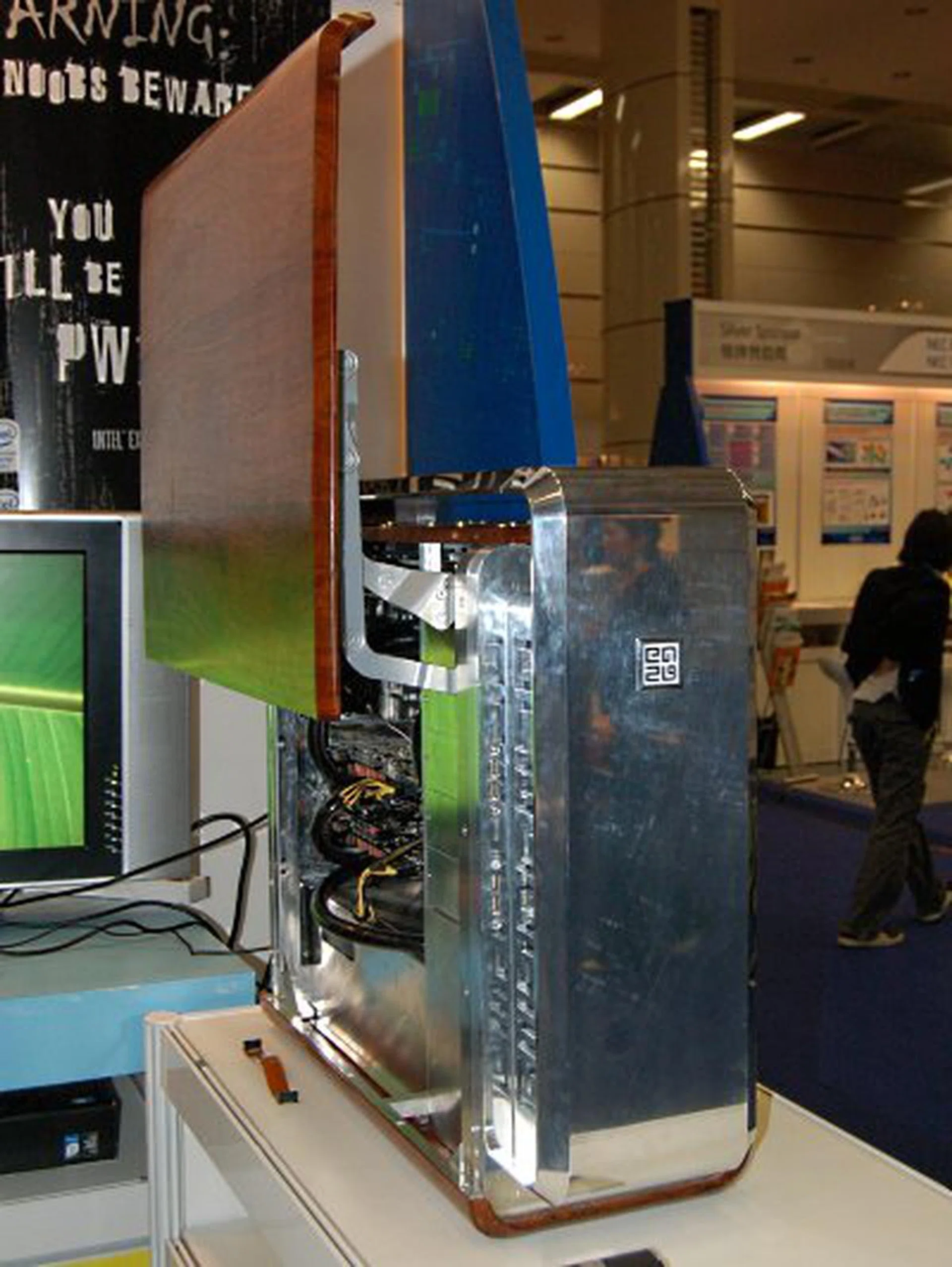 One really awesome casing design.
