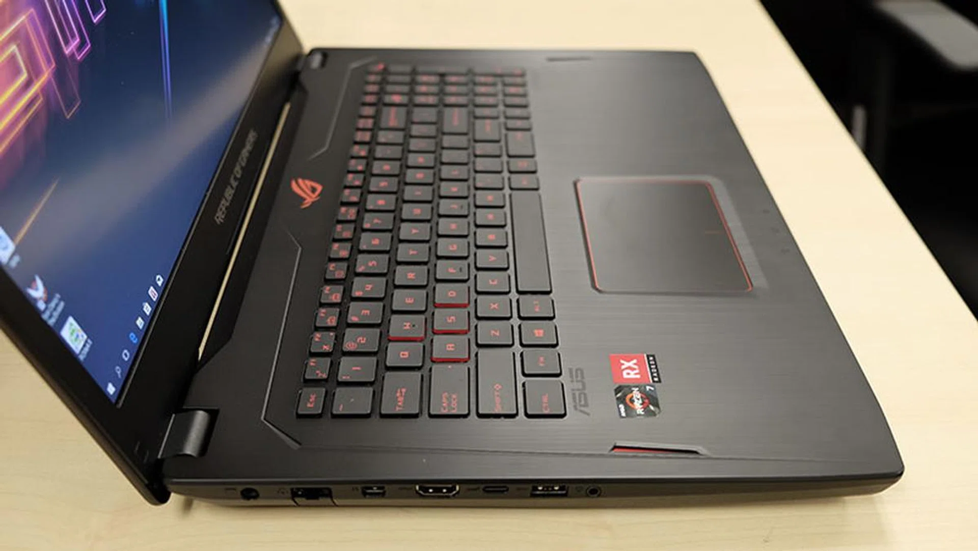 ASUS ROG Strix GL702ZC