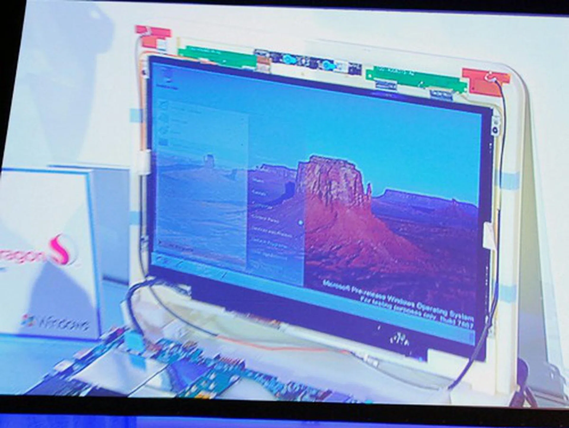 Qualcomm's SnapDragon based test system seen here with Windows 7 running well.