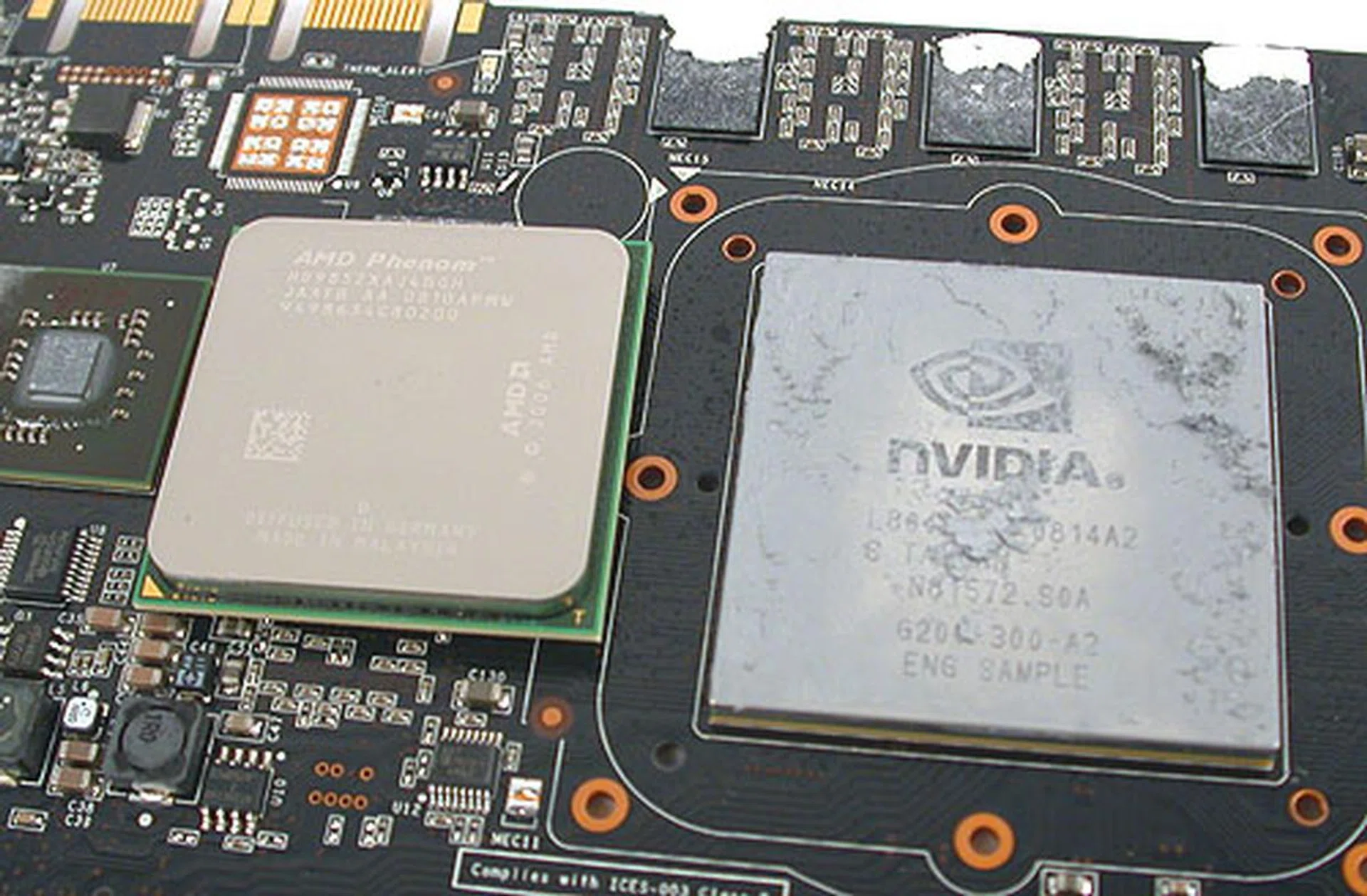 To give you an idea of the size of the GPU, we placed the largest CPU we could find in our labs, AMD's Phenom X4 CPU, beside it.