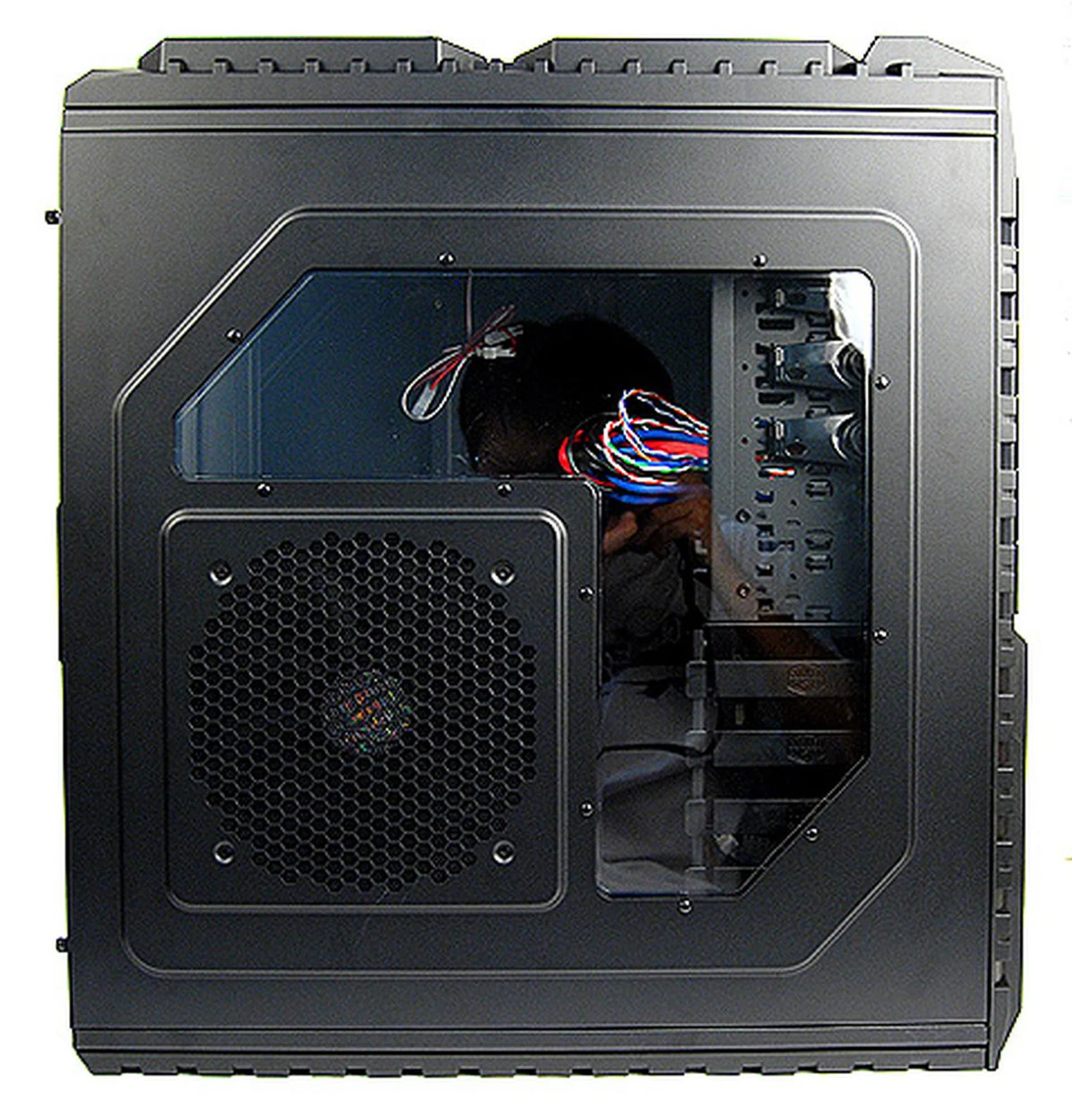 There's a see-through window pane on the left panel, but much of the space has been taken up by the massive 200mm intake fan, which blows cool air onto your graphics card(s).